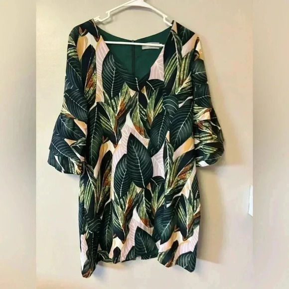 Belongsci Floral Bell Sleeve V Neck Shirt Dress - M - Picture 2 of 12